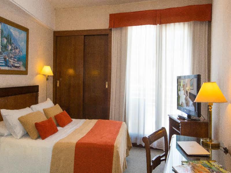 Hotel Hr Plaza Luxor Буенос-Айрес Екстер'єр фото